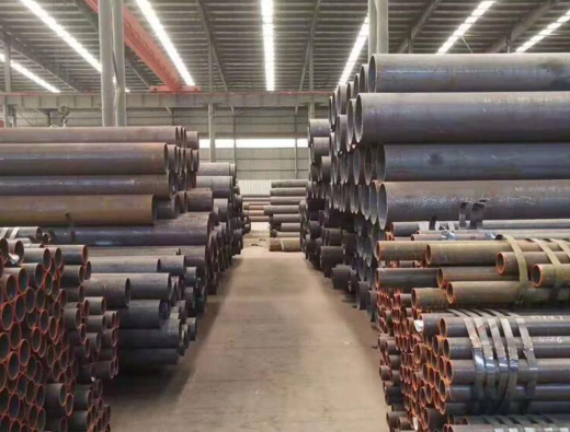 Normes relatives aux tuyaux en acier sans soudure pour appareils à pression